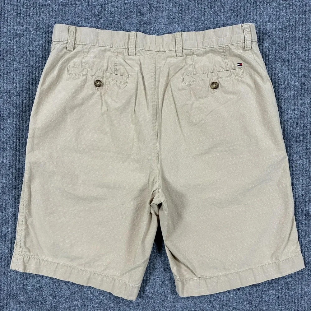 Tommy Hilfiger excellent pre
